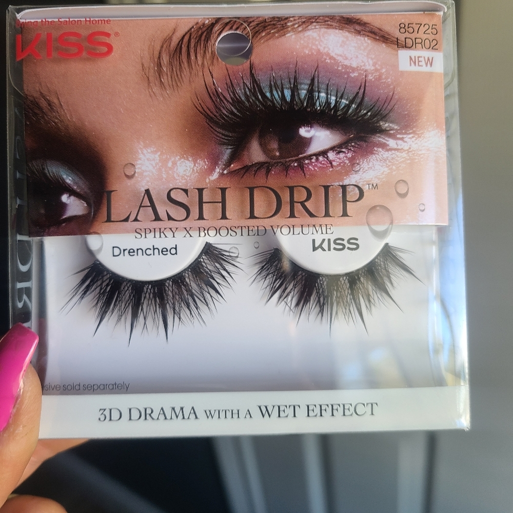 Kiss lash drip